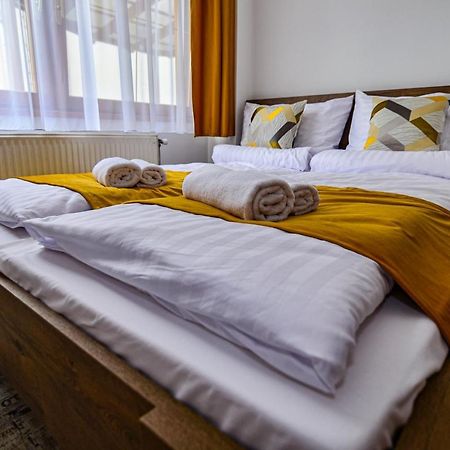 Kossuth Vendeghaz Apartment Tolna Ngoại thất bức ảnh